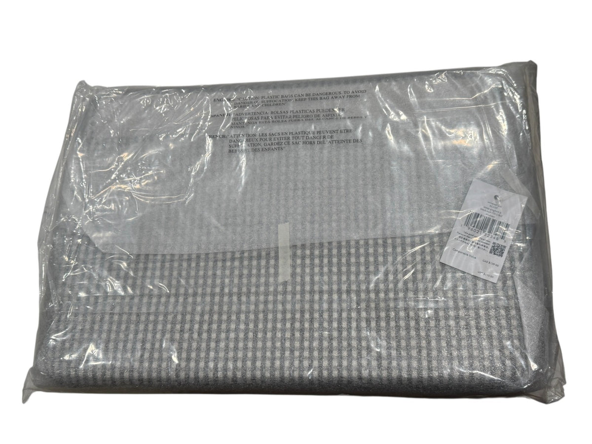 Kate Spade Universal Laptop Case fit upto 15" Black Jazzy Gingham
