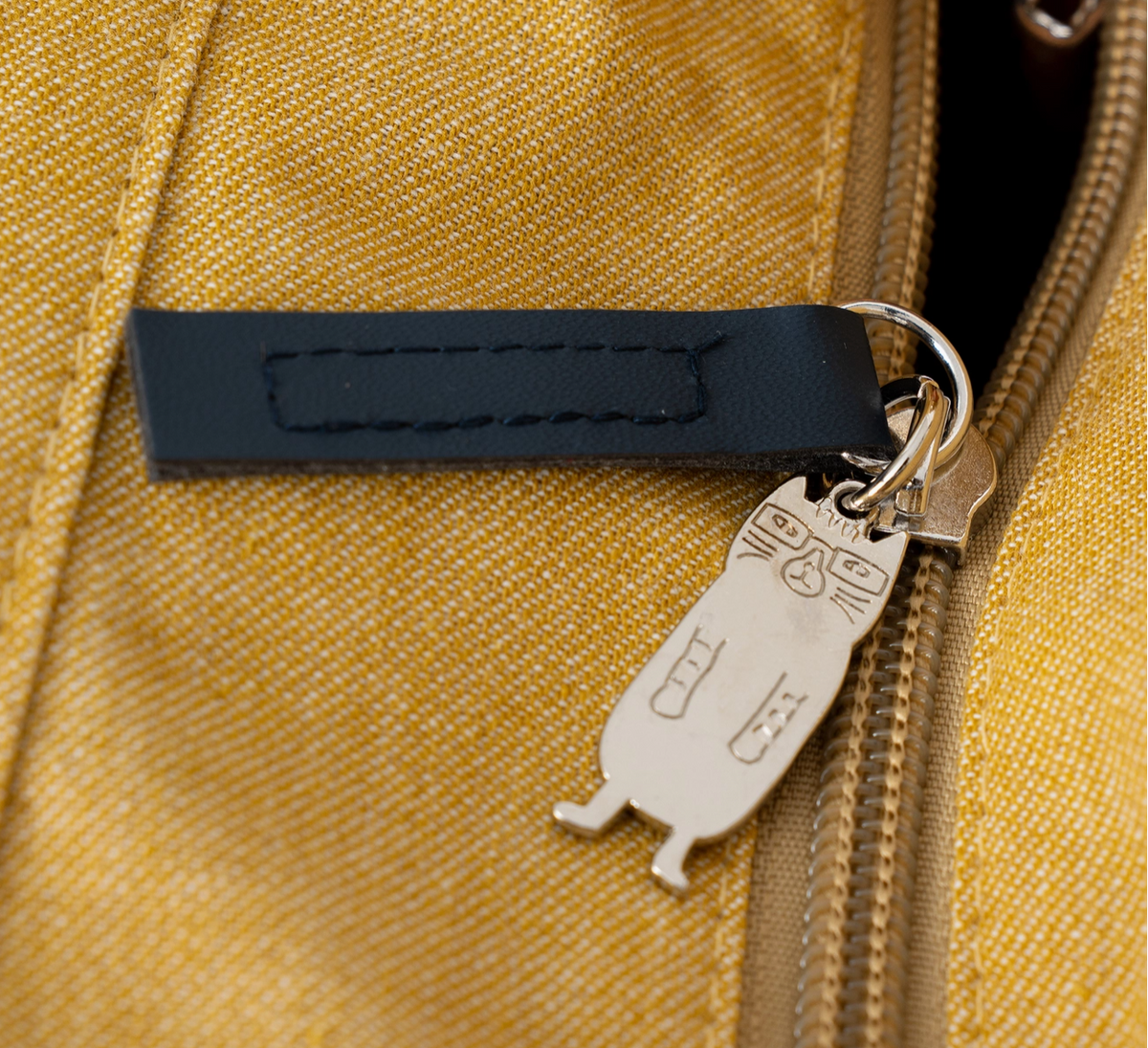 Kusuguru Japan Signature Embroidered Cat 3 Way Canvas Bag Gray