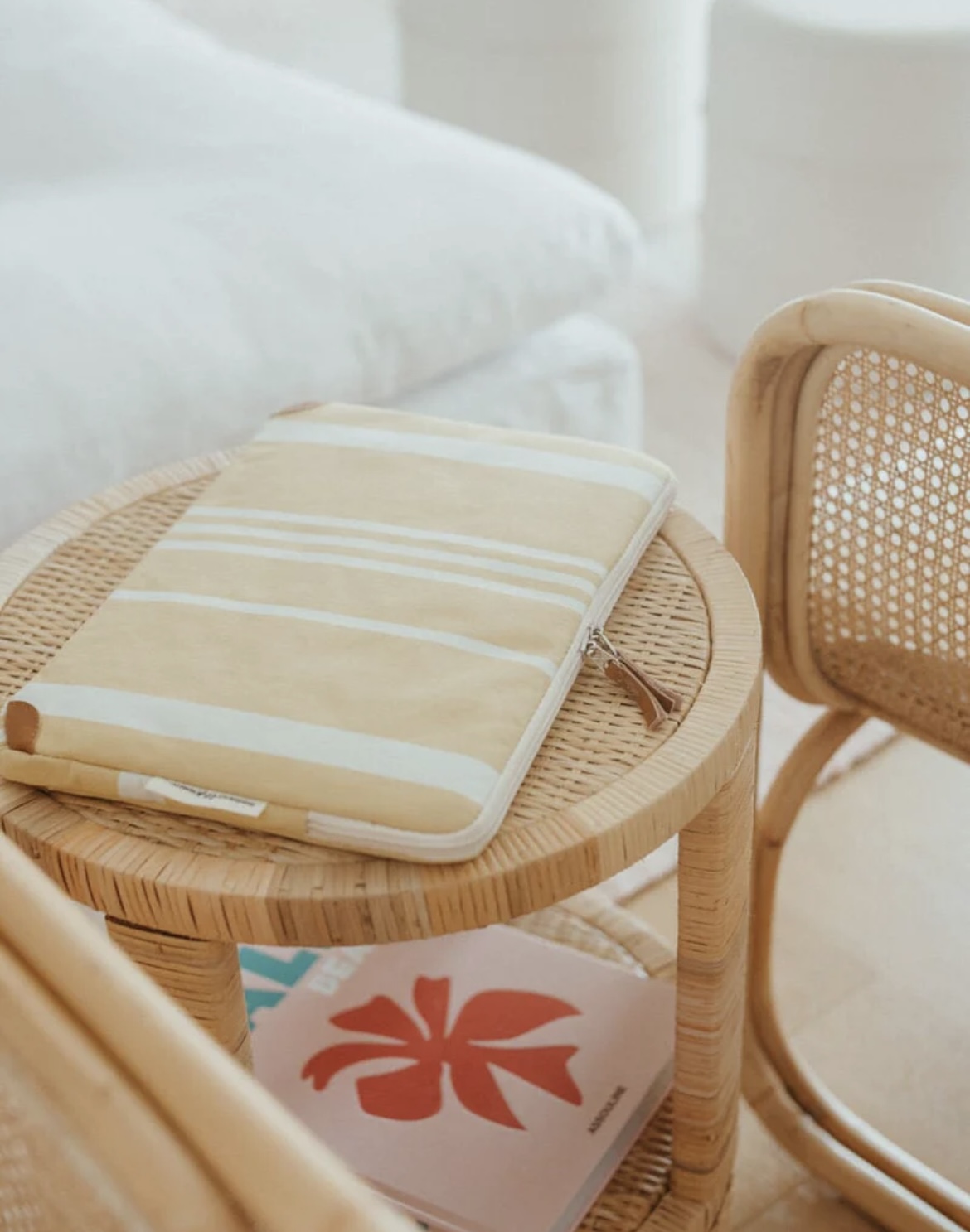 Business & Pleasure Co. THE LAPTOP SLEEVE - Vintage Yellow STRIPE - Image 4