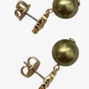 Tory Burch Textured Rope Logo Pearl Drop Earring (Gold Plated Pearl) - Image 4
