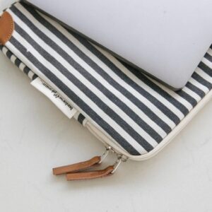Business & Pleasure Co. THE LAPTOP SLEEVE – Lauren's Navy Stripe 16" - Image 7