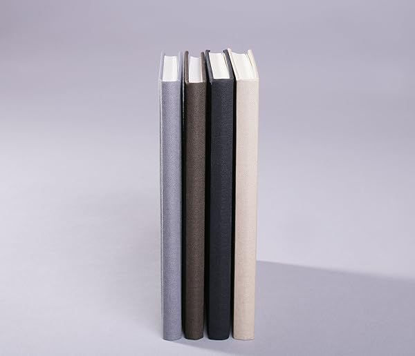 Semikolon Classic Letter/A4 Size Bound Linen Blank Book, Ceil Sky Blue (10209) - 画像 (7)